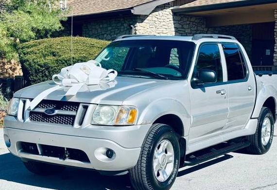 FORD EXPLORER SPORT TRAC 2004 1FMZU77KX4UA97066 image